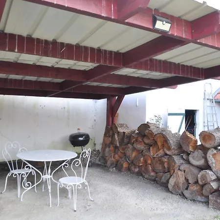 Holiday home Petite Maison Basque Rouge Moderne Avec Parking Talence